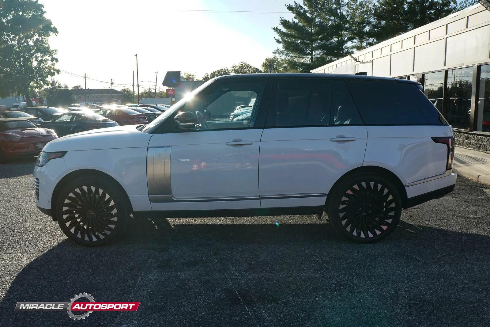 Used 2021 Land Rover Range Rover Autobiography AWD/4WD image 4