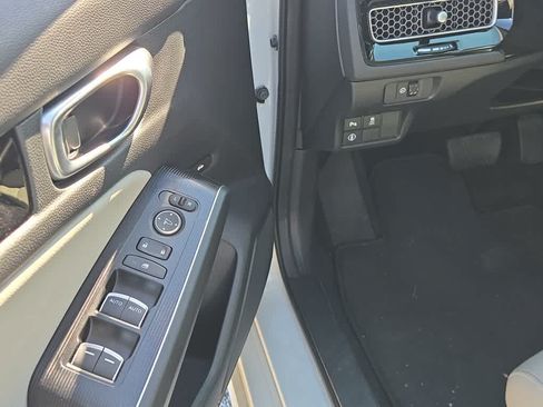 Used 2024 Honda Civic Touring image 13
