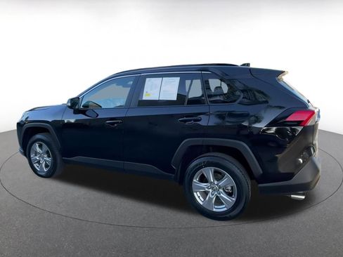 Used 2025 Toyota RAV4 XLE image 10