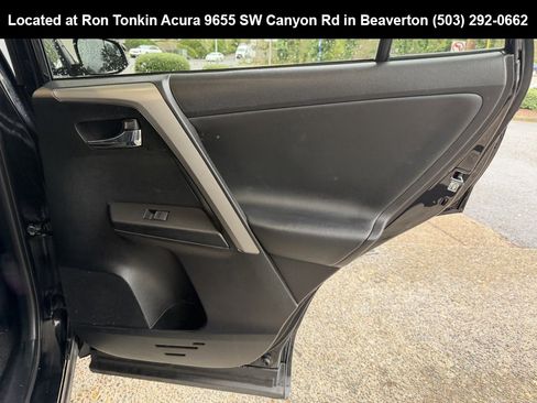 Used 2016 Toyota RAV4 XLE image 29