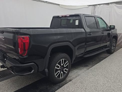 Used 2024 GMC Sierra 1500 AT4 w/ Technology Package AWD/4WD image 2