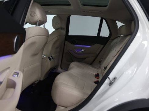 Used 2022 Mercedes-Benz GLC 300 4MATIC image 34