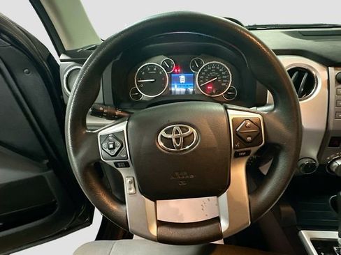 Used 2017 Toyota Tundra SR5 image 12