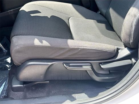 Used 2021 Honda HR-V EX image 21