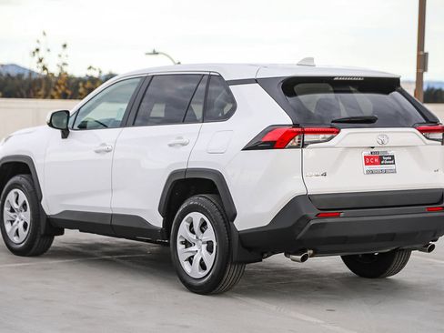 Certified 2025 Toyota RAV4 LE image 8