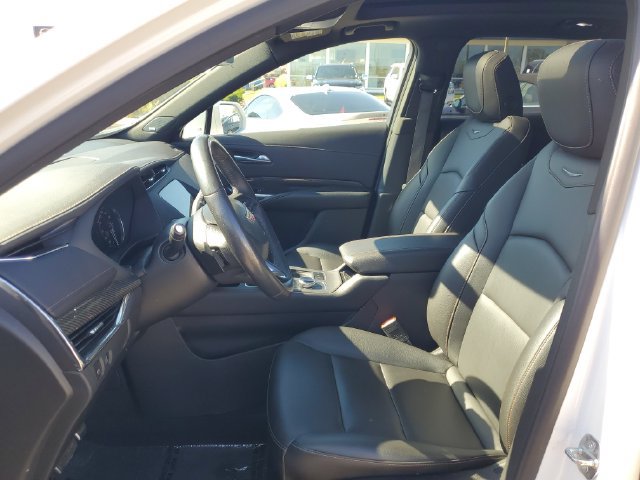 Certified 2019 Cadillac XT4 Sport w/ Cold Weather Package AWD/4WD image 11