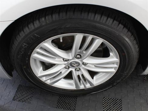 Used 2012 INFINITI G37 Journey w/ Premium Pkg RWD image 18