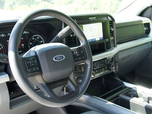 Certified 2025 Ford F250 XLT w/ FX4 Off-Road Package AWD/4WD image 18