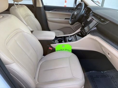 Certified 2022 Jeep Grand Cherokee Limited image 26