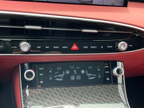 Used 2026 Genesis GV70 3.5T Sport Prestige AWD/4WD image 28