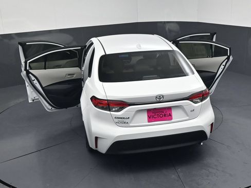 Used 2026 Toyota Corolla LE FWD image 22