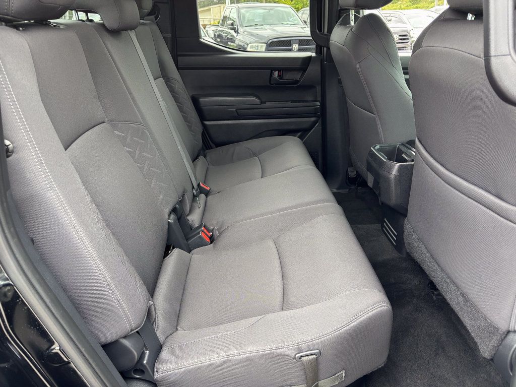 Certified 2025 Toyota Tacoma SR5 AWD/4WD image 40