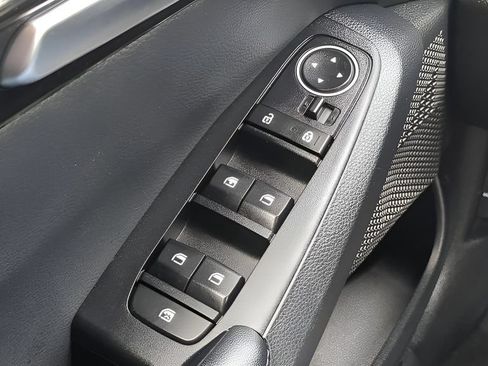 Used 2023 Kia Seltos S AWD/4WD image 18