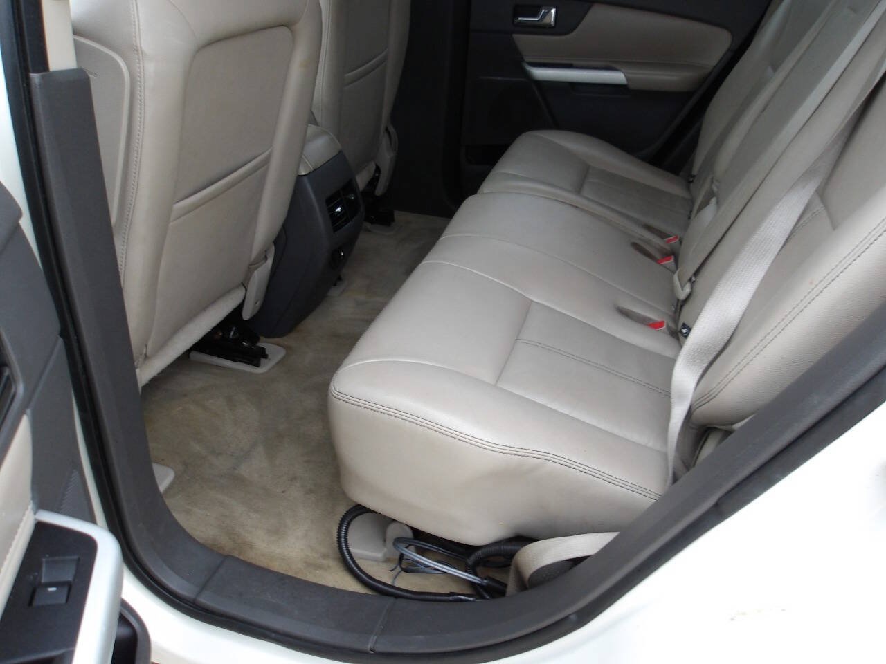 Used 2011 Ford Edge SEL w/ 202A Rapid Spec Order Code AWD/4WD image 21