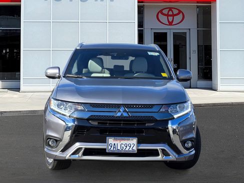 Used 2022 Mitsubishi Outlander SEL image 2