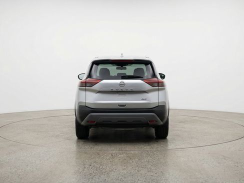 Used 2025 Nissan Rogue SV image 7