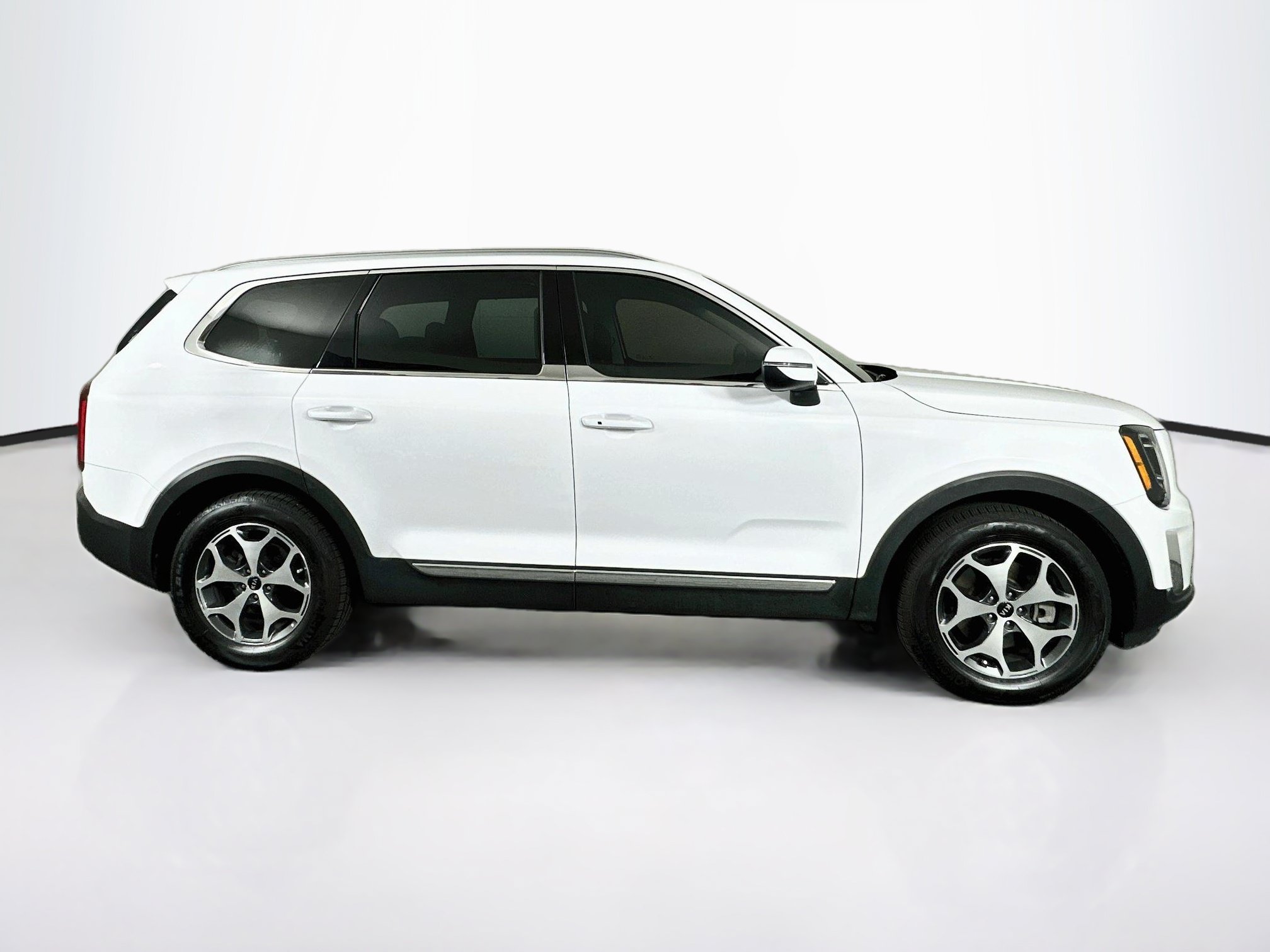 Used 2021 Kia Telluride EX w/ Towing Package AWD/4WD image 10