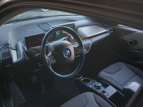 Used 2017 BMW i3 w/ Range Extender image 40