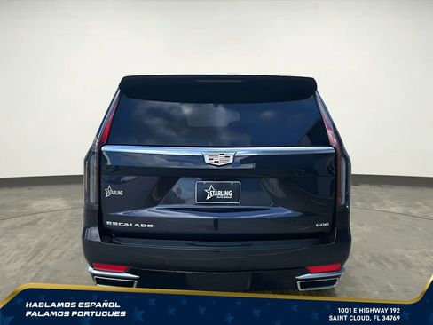 Used 2024 Cadillac Escalade ESV Premium Luxury AWD/4WD image 5