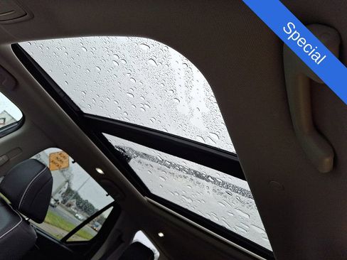 Certified 2023 Honda Pilot Elite image 14