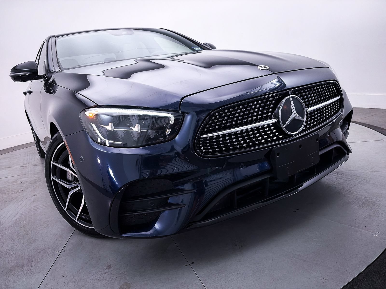 Used 2022 Mercedes-Benz E 350 Sedan image 11