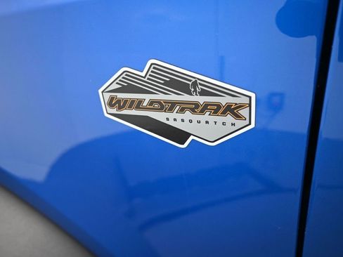 Used 2022 Ford Bronco Wildtrak image 45