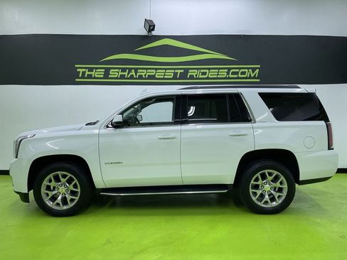 Used 2017 GMC Yukon SLE w/ SLE Value Package image 6