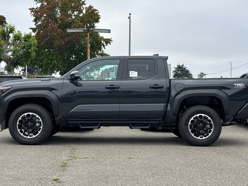 New 2025 Toyota Tacoma TRD Off-Road image 6