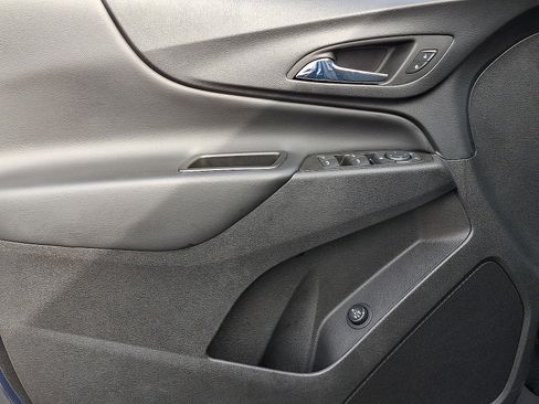 Certified 2022 Chevrolet Equinox LT image 12