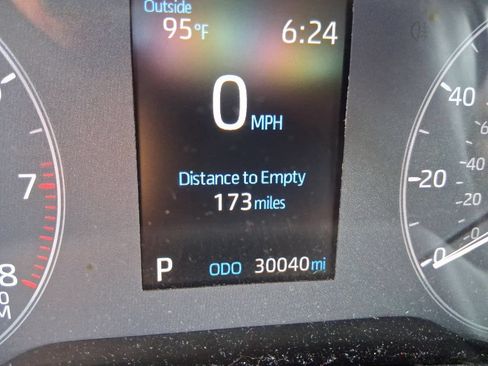 Used 2023 Toyota Corolla SE FWD image 7