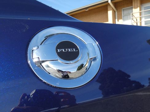 Used 2014 Dodge Challenger R/T image 20