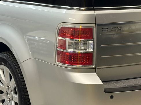Used 2012 Ford Flex Limited image 12