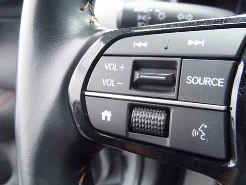 Used 2025 Honda HR-V Sport image 14