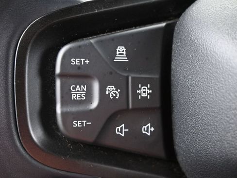 Used 2023 Ford Bronco Raptor AWD/4WD image 12