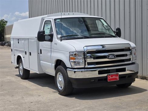 New 2026 Ford E-350 and Econoline 350 Super Duty w/ Power Equipment Group image 2
