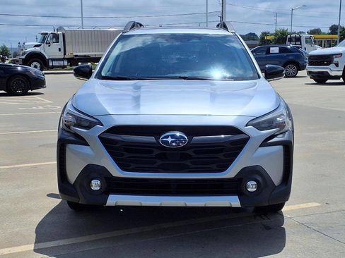 Used 2023 Subaru Outback Limited w/ Tech Package 2 image 8