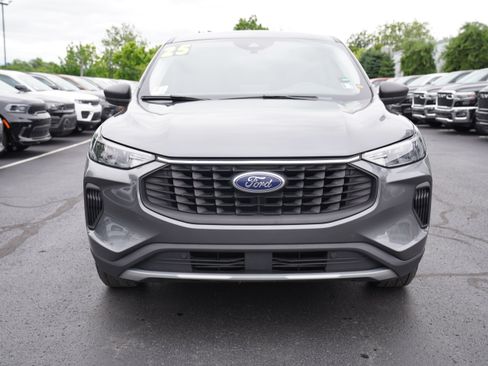 Used 2025 Ford Escape Active AWD/4WD image 10
