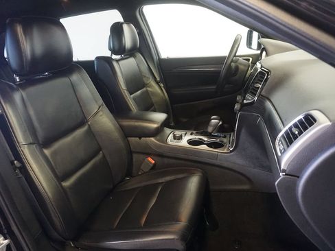 Used 2019 Jeep Grand Cherokee Limited AWD/4WD image 27