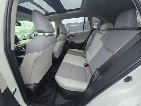 Used 2025 Toyota RAV4 Limited image 14
