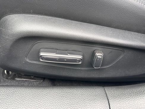 Used 2024 Honda Civic Touring image 17