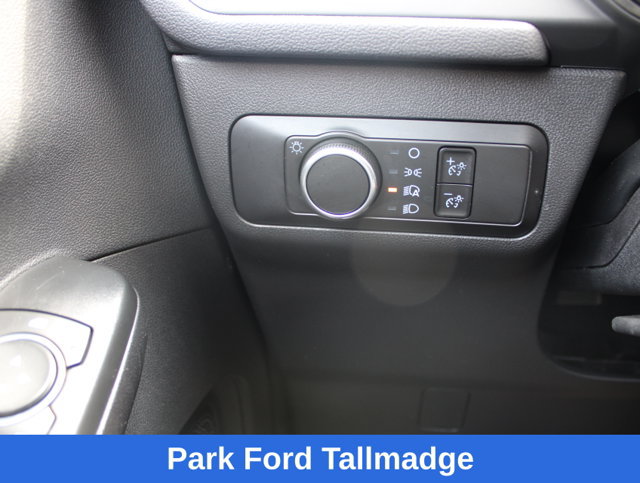 Used 2025 Ford Escape Active AWD/4WD image 16