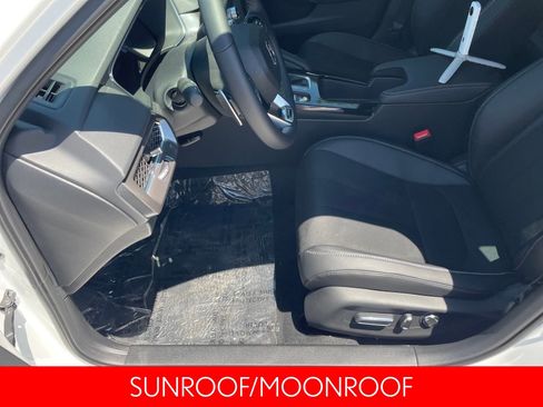 Used 2025 Acura Integra A-Spec image 17