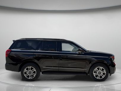 Used 2025 Ford Expedition Active