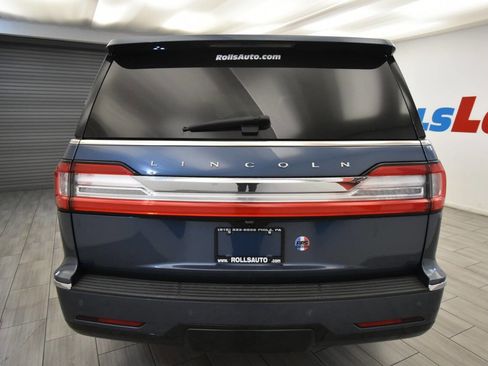 Used 2018 Lincoln Navigator Reserve w/ Technology Package image 4