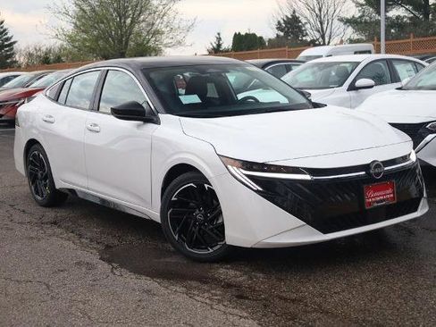 New 2026 Nissan Sentra SR image 2