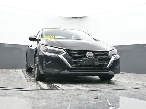 Used 2024 Nissan Sentra SV FWD image 36