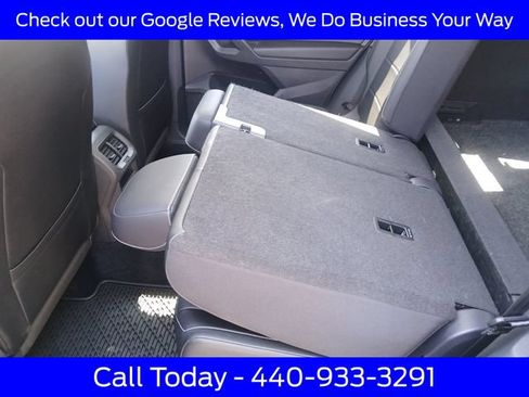 Used 2021 Volkswagen Tiguan SE AWD/4WD image 36