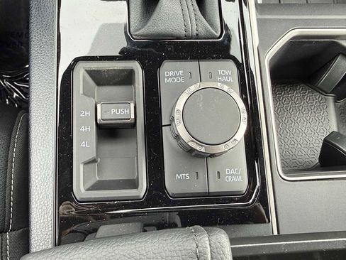 New 2026 Toyota Tundra SR5 image 18