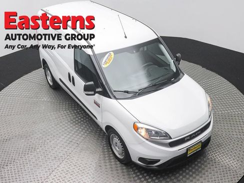 Used 2022 RAM ProMaster City Tradesman FWD image 3