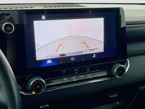 Used 2023 Chevrolet Colorado W/T image 16